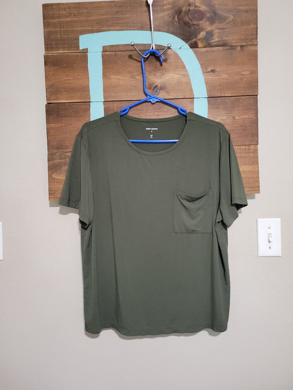Cozy Earth Olive Bamboo Stretch Knit Sustanable Lounge Tee Medium